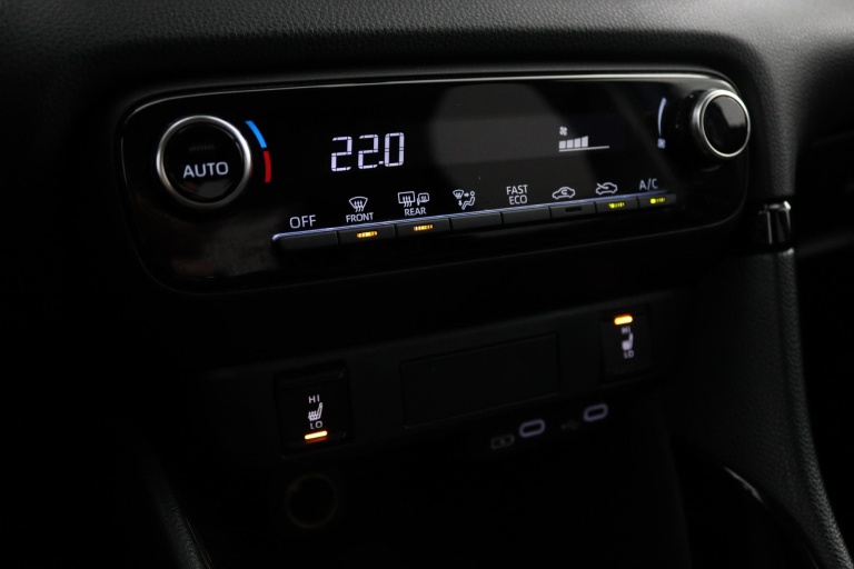 Toyota Yaris - 1.5 Hybrid 115 Dynamic 7