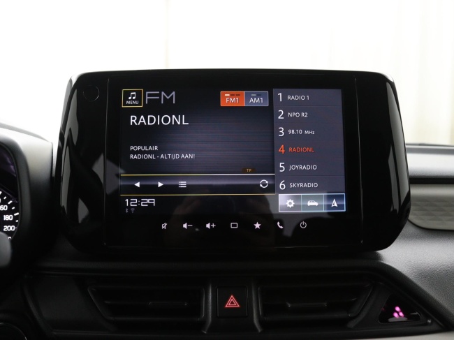 Suzuki Swift - 1.2 Comfort Smart Hybrid