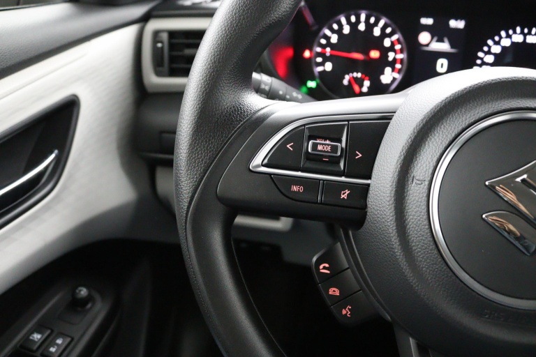 Suzuki Swift - 1.2 Comfort Smart Hybrid 18