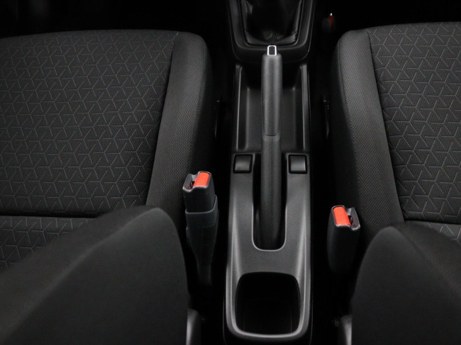 Suzuki Swift - 1.2 Comfort Smart Hybrid