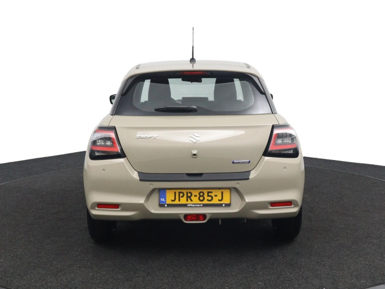 Suzuki Swift - 1.2 Comfort Smart Hybrid 8