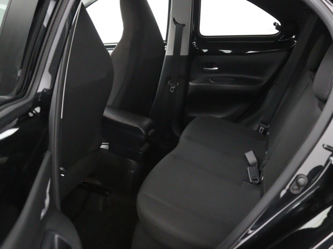 Toyota Aygo X - 1.0 VVT-i S-CVT first