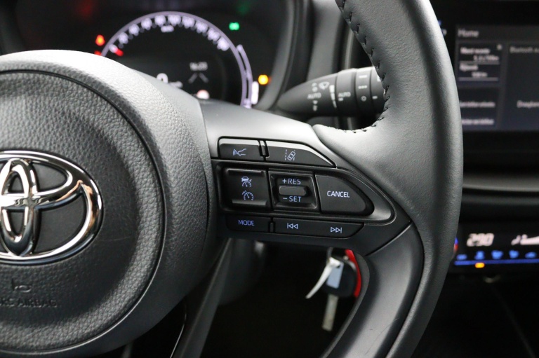 Toyota Aygo X - 1.0 VVT-i S-CVT first 22