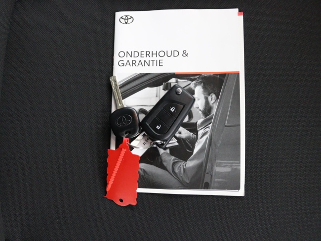 Toyota Aygo X - 1.0 VVT-i S-CVT first