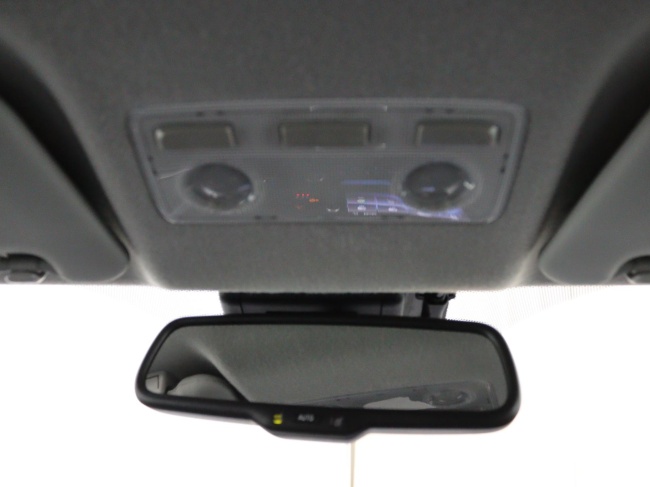 Toyota Yaris - 1.5 Hybrid Dynamic | Navigatie | Trekhaak |