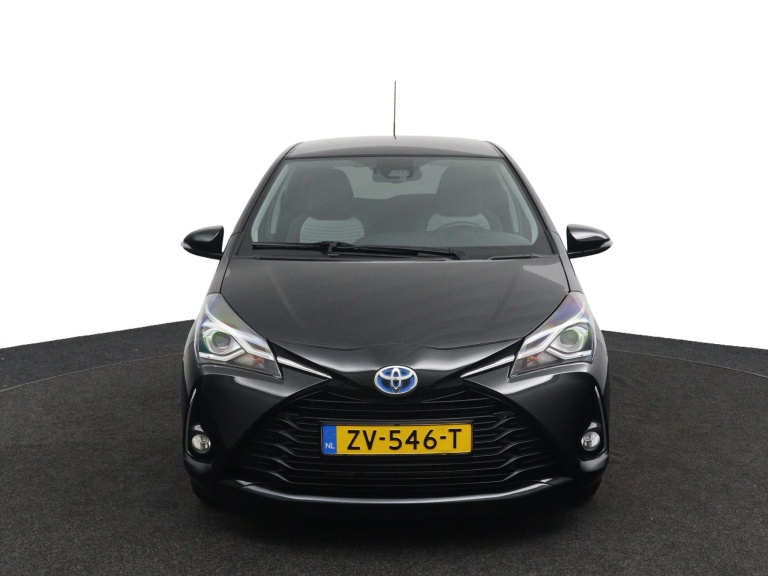 Toyota Yaris - 1.5 Hybrid Dynamic | Navigatie | Trekhaak | 7