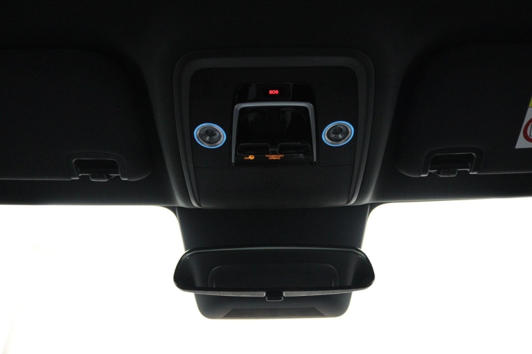 BYD DOLPHIN SURF - Comfort 43 kWh 27