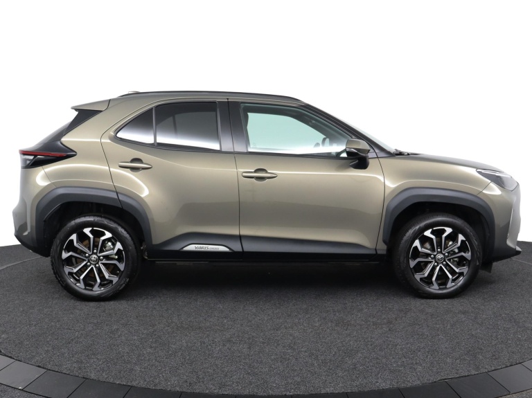 Toyota Yaris Cross - 1.5 Hybrid 115 First Edition 13