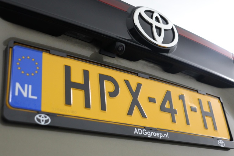 Toyota Yaris Cross - 1.5 Hybrid 115 First Edition 38