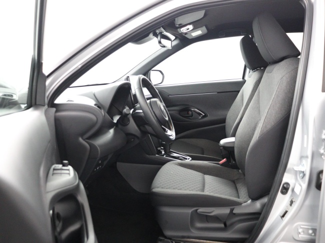 Toyota Yaris Cross - 1.5 Hybrid 115 First Edition