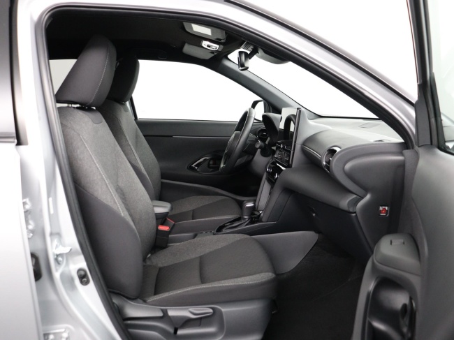 Toyota Yaris Cross - 1.5 Hybrid 115 First Edition