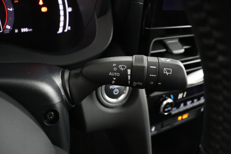 Toyota Yaris Cross - 1.5 Hybrid 115 First Edition 32