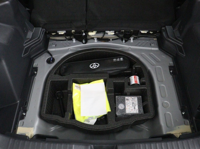 Toyota Yaris Cross - 1.5 Hybrid 115 First Edition