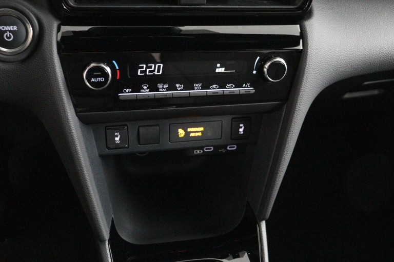 Toyota Yaris Cross - 1.5 Hybrid 115 First Edition 7