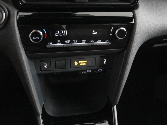 Toyota Yaris Cross - 1.5 Hybrid 115 First Edition