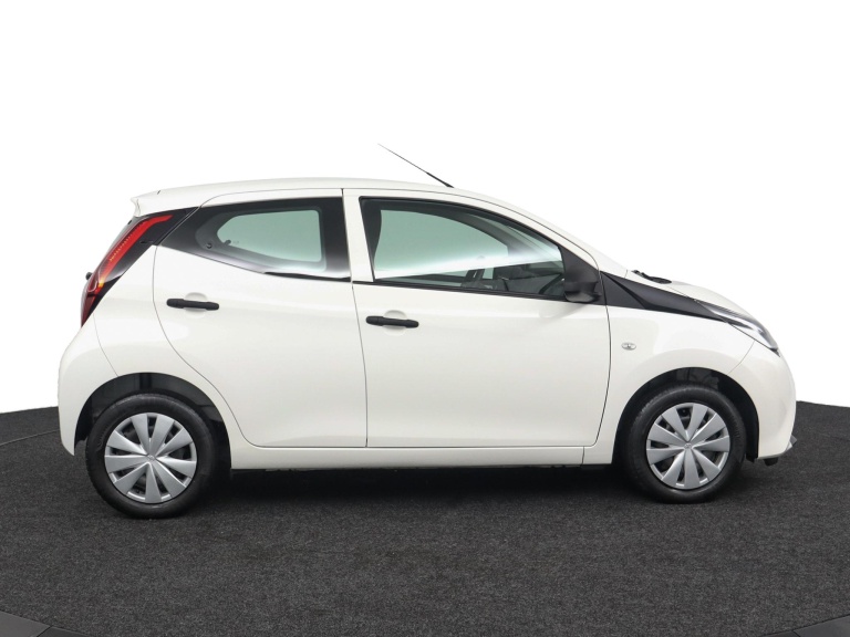 Toyota Aygo - 1.0 VVT-i x-fun 12