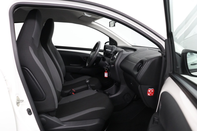 Toyota Aygo - 1.0 VVT-i x-fun 21