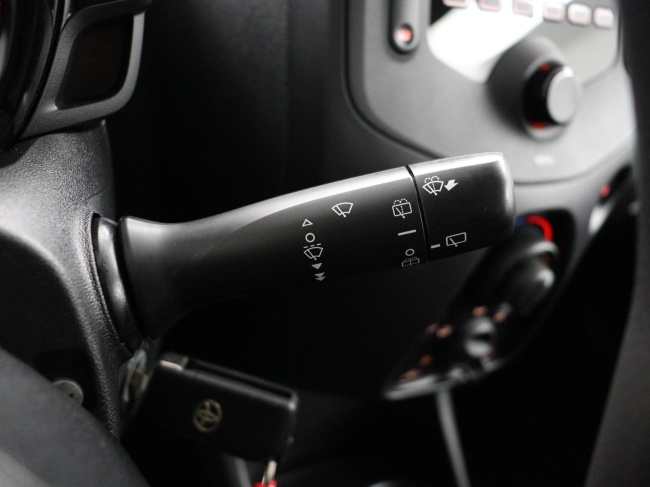 Toyota Aygo - 1.0 VVT-i x-fun