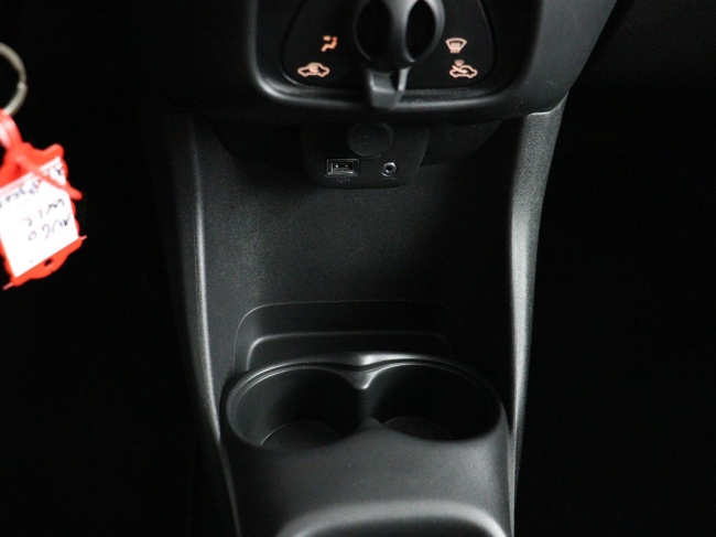 Toyota Aygo - 1.0 VVT-i x-fun