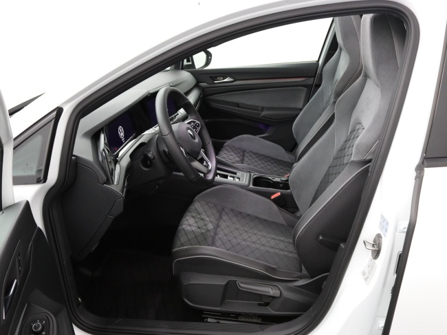 Volkswagen Golf - 1.5 eTSI R-Line Business