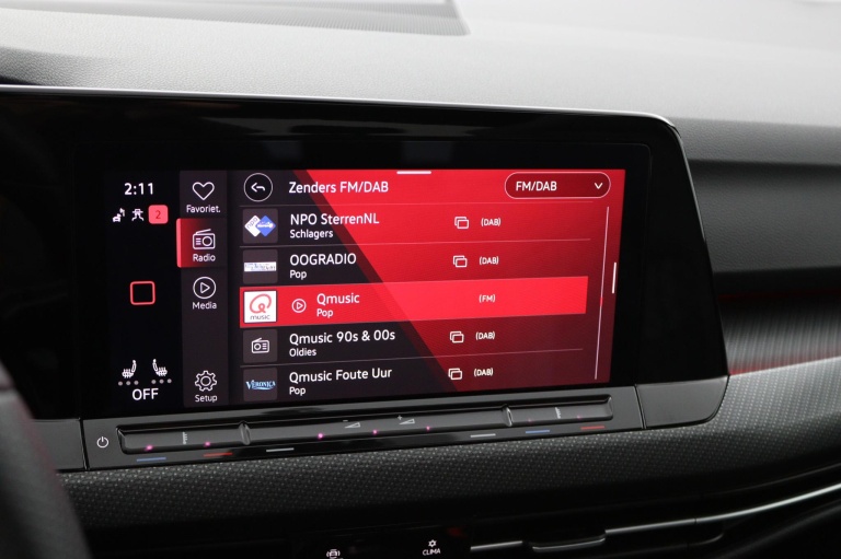 Volkswagen Golf - 1.5 eTSI R-Line Business 18