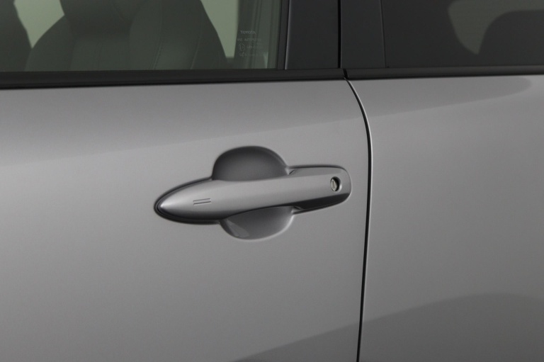 Toyota Corolla Cross - Hybrid 180 Executive 38