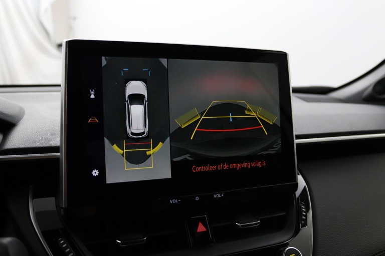 Toyota Corolla Cross - Hybrid 180 Executive 9