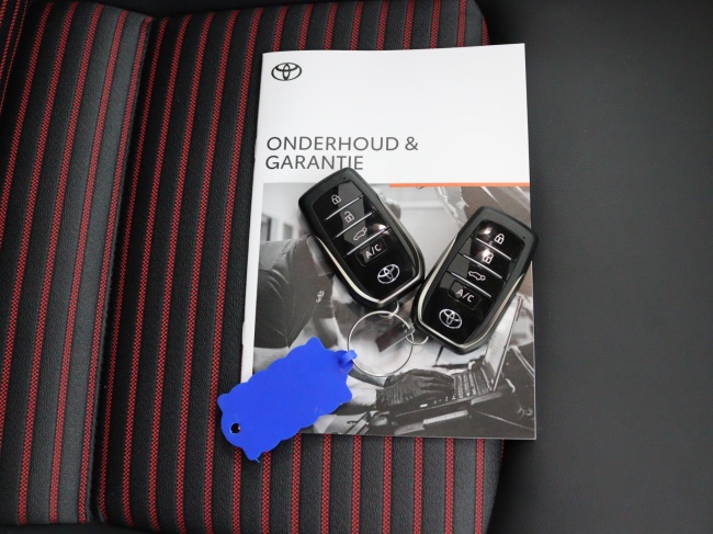 Toyota RAV4 - 2.5 Plug-in Hybrid AWD Limited Edition