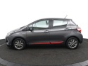 Toyota Yaris - 1.5 Hybrid Design Red