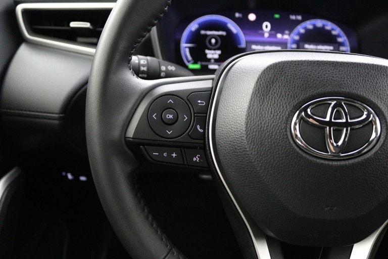 Toyota Corolla Cross - Hybrid 140 Style 19