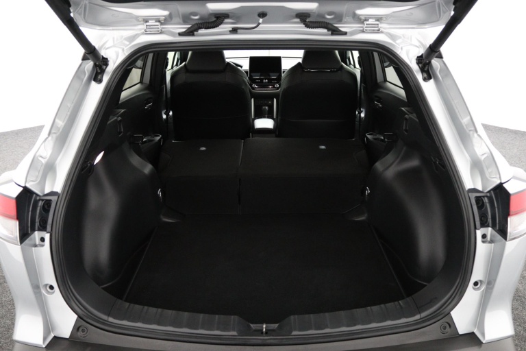 Toyota Corolla Cross - Hybrid 140 Style 26