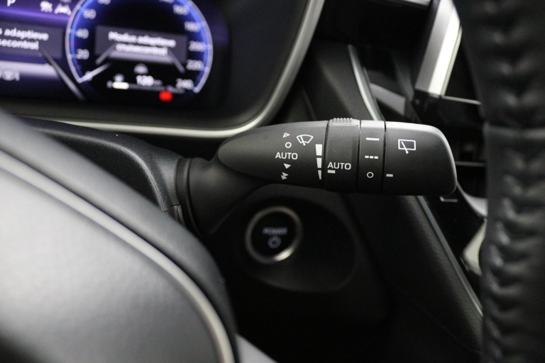 Toyota Corolla Cross - Hybrid 140 Style 32