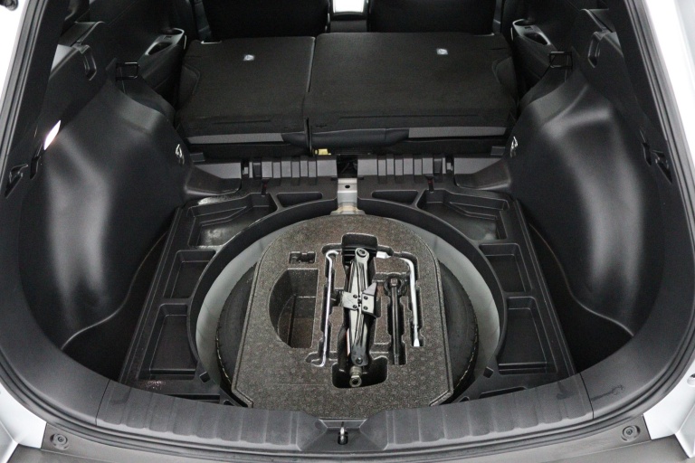 Toyota Corolla Cross - Hybrid 140 Style 34