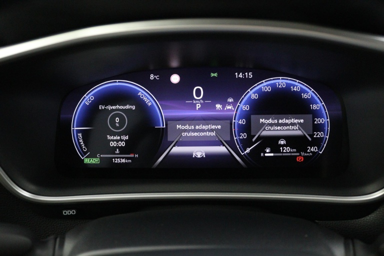 Toyota Corolla Cross - Hybrid 140 Style 6