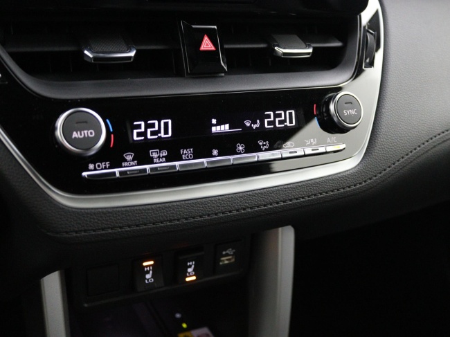 Toyota Corolla Cross - Hybrid 140 Style