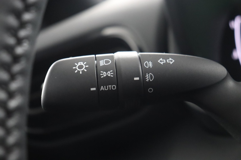 Toyota Yaris Cross - 1.5 Hybrid 130 First Edition 31