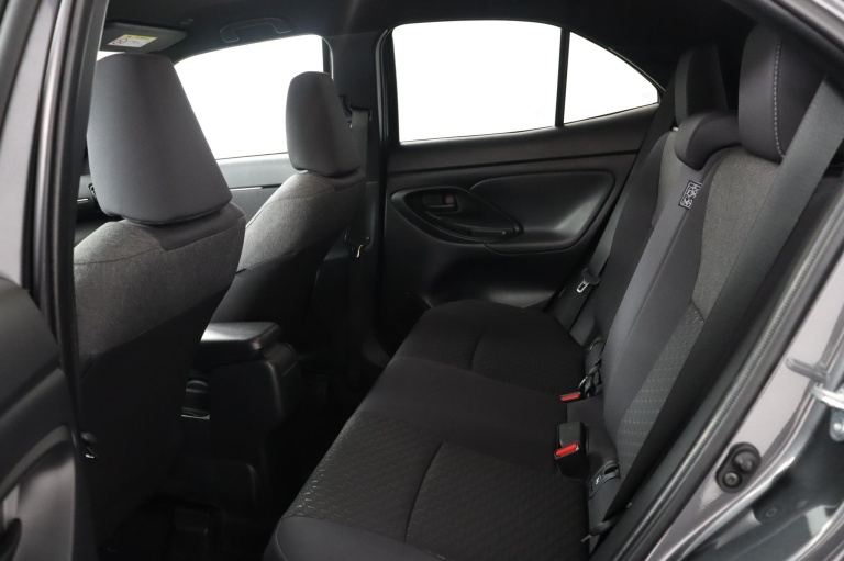 Toyota Yaris Cross - 1.5 Hybrid 115 Dynamic 18