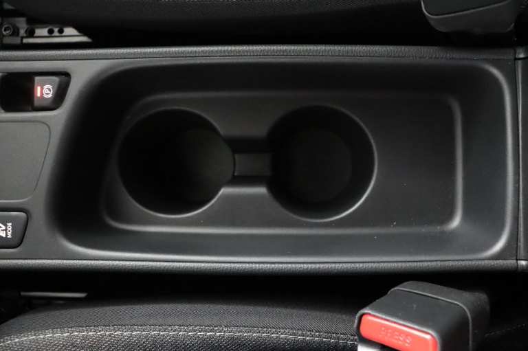 Toyota Yaris Cross - 1.5 Hybrid 115 Dynamic 54