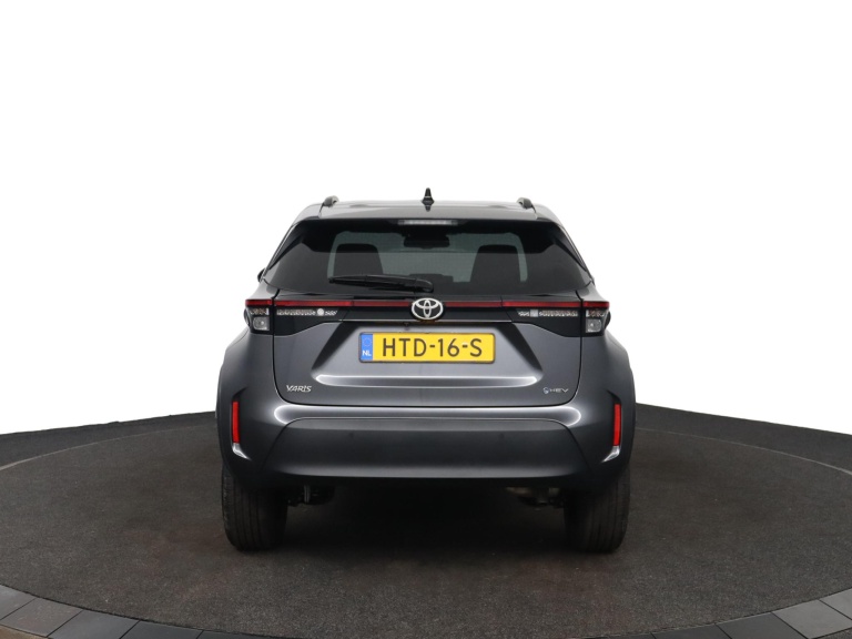 Toyota Yaris Cross - 1.5 Hybrid 115 Dynamic 59