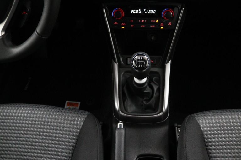 Suzuki S-Cross - 1.4 Boosterjet Select Smart Hybrid 21