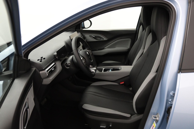 BYD DOLPHIN SURF - Comfort 43 kWh 13