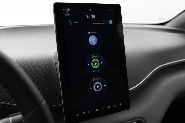 BYD DOLPHIN SURF - Comfort 43 kWh 21