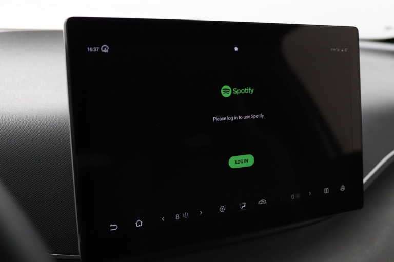 BYD DOLPHIN SURF - Comfort 43 kWh 38