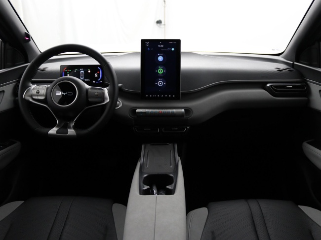 BYD DOLPHIN SURF - Comfort 43 kWh