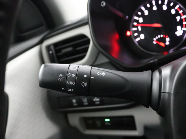 Suzuki Swift - 1.2 Select Smart Hybrid