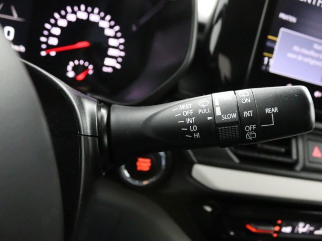 Suzuki Swift - 1.2 Select Smart Hybrid