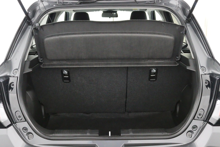 Suzuki Swift - 1.2 Select Smart Hybrid 27