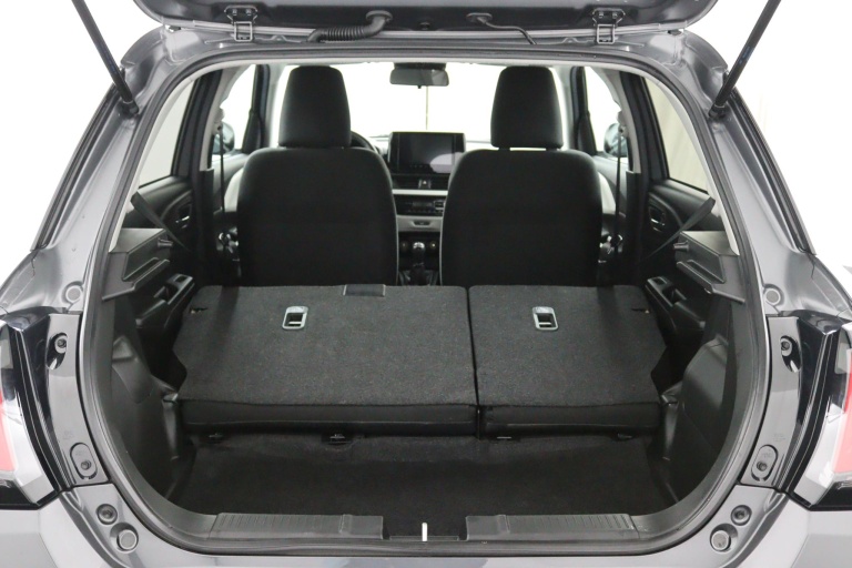 Suzuki Swift - 1.2 Select Smart Hybrid 29