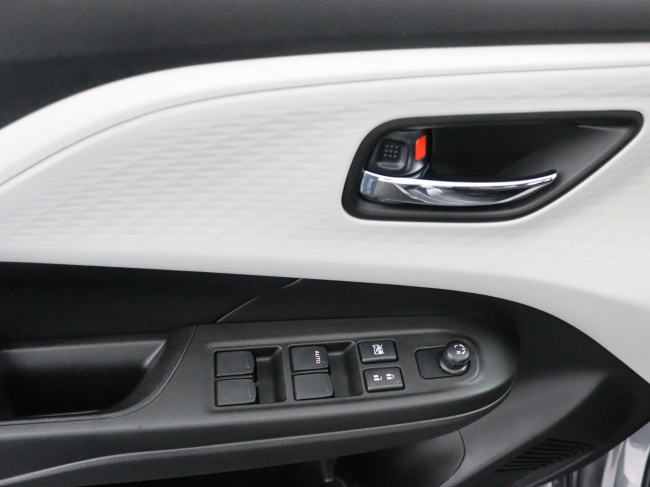 Suzuki Swift - 1.2 Select Smart Hybrid