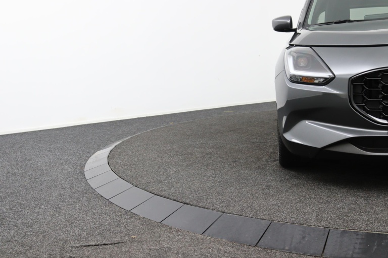 Suzuki Swift - 1.2 Select Smart Hybrid 35